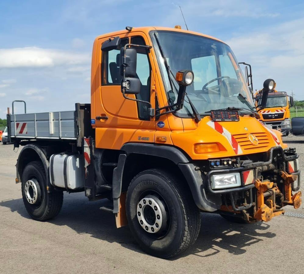 Mercedes-benz unimog u 400 4x4