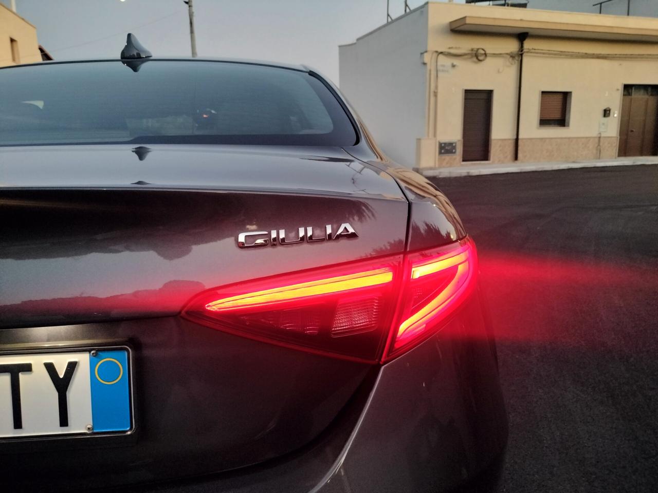Alfa Romeo Giulia 2.2 Turbodiesel 180 CV AT8 veloce