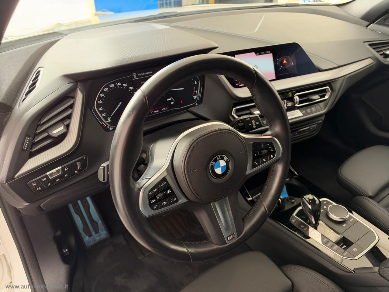 BMW 118i 5p. Msport