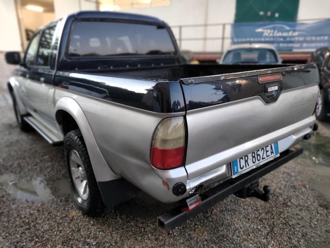 Mitsubishi L200 2.5 TD 4WD Double Cab AUT+GANCIO