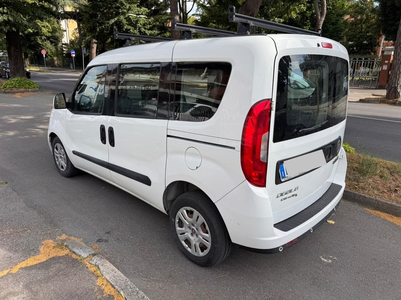 Fiat Doblò 1.6 MJT 5 POSTI Maxi garanzia 12 mesi