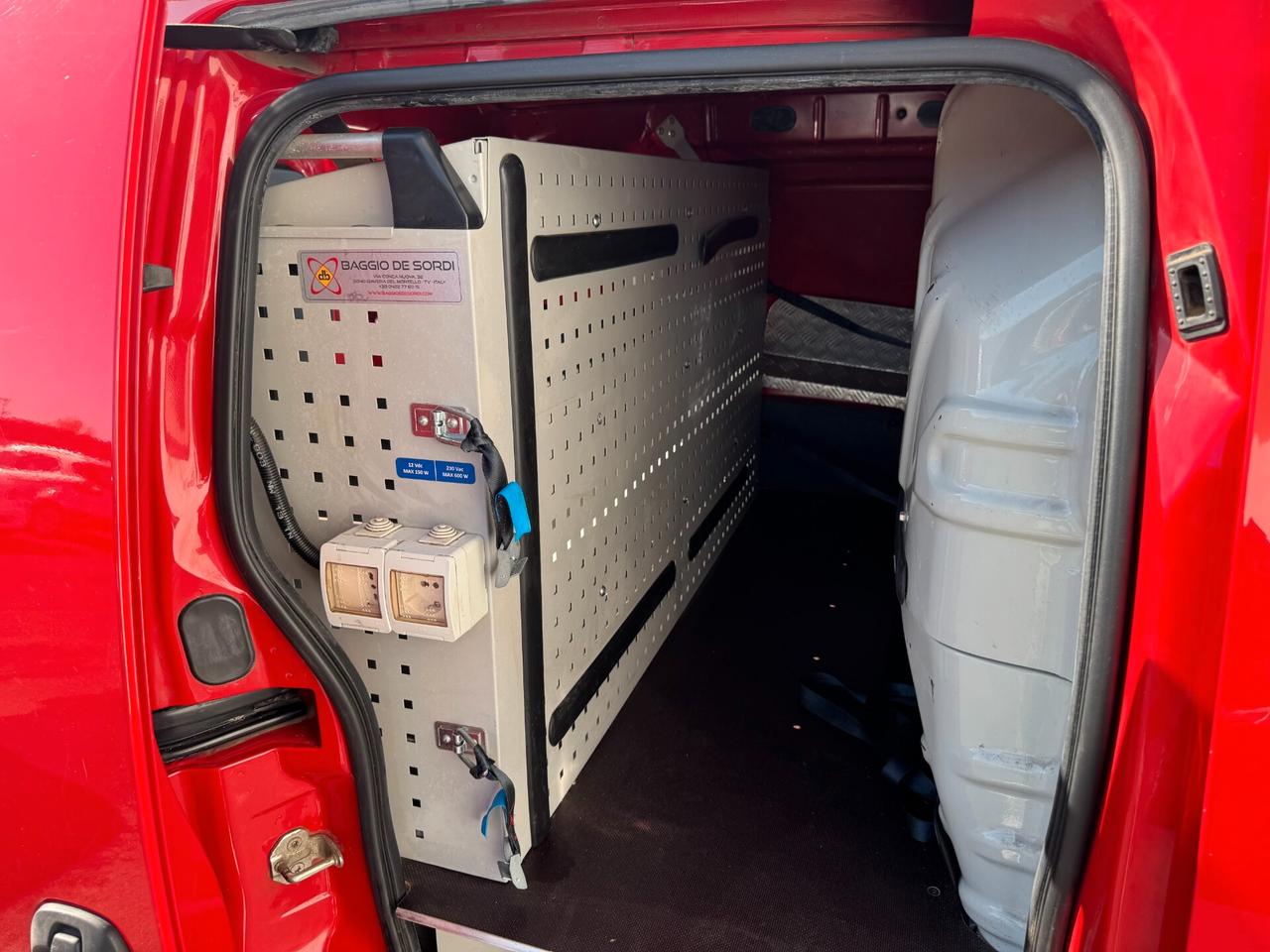 Fiat Fiorino 1.3 MJT 95CV Furgone Adventure E5+