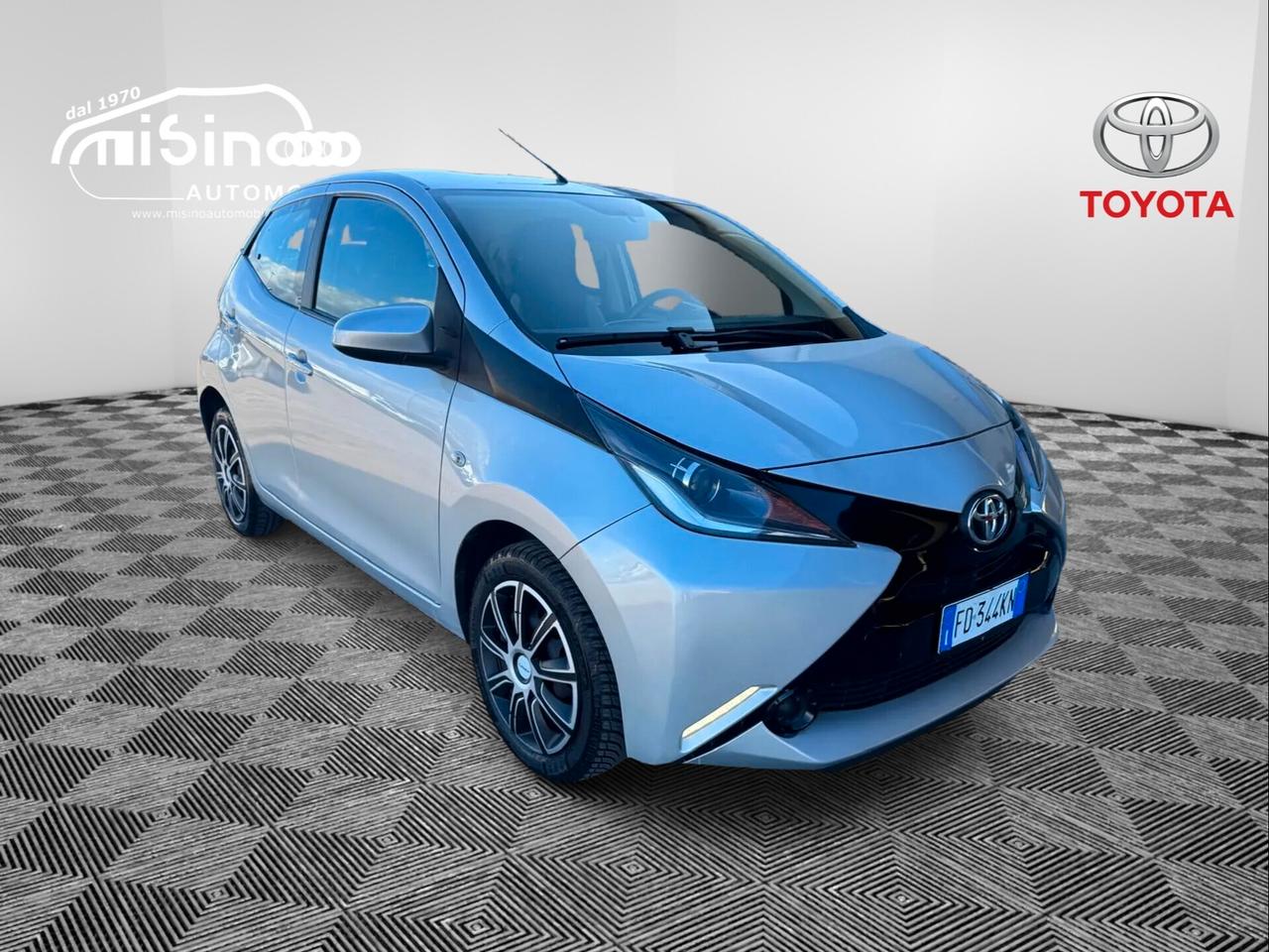 Toyota Aygo 5 porte - 2016 PROMOFIN!!!
