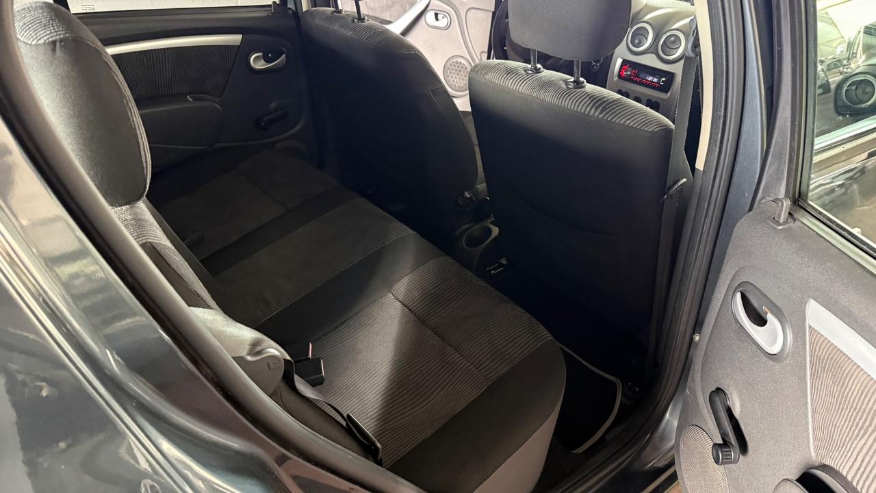 Dacia Sandero 1.4 8V GPL Lauréate