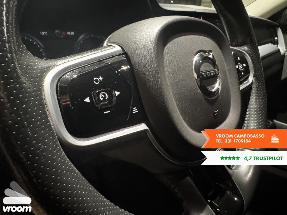 VOLVO XC60 (2017-->) XC60 B4 (d) Geartronic Ins...