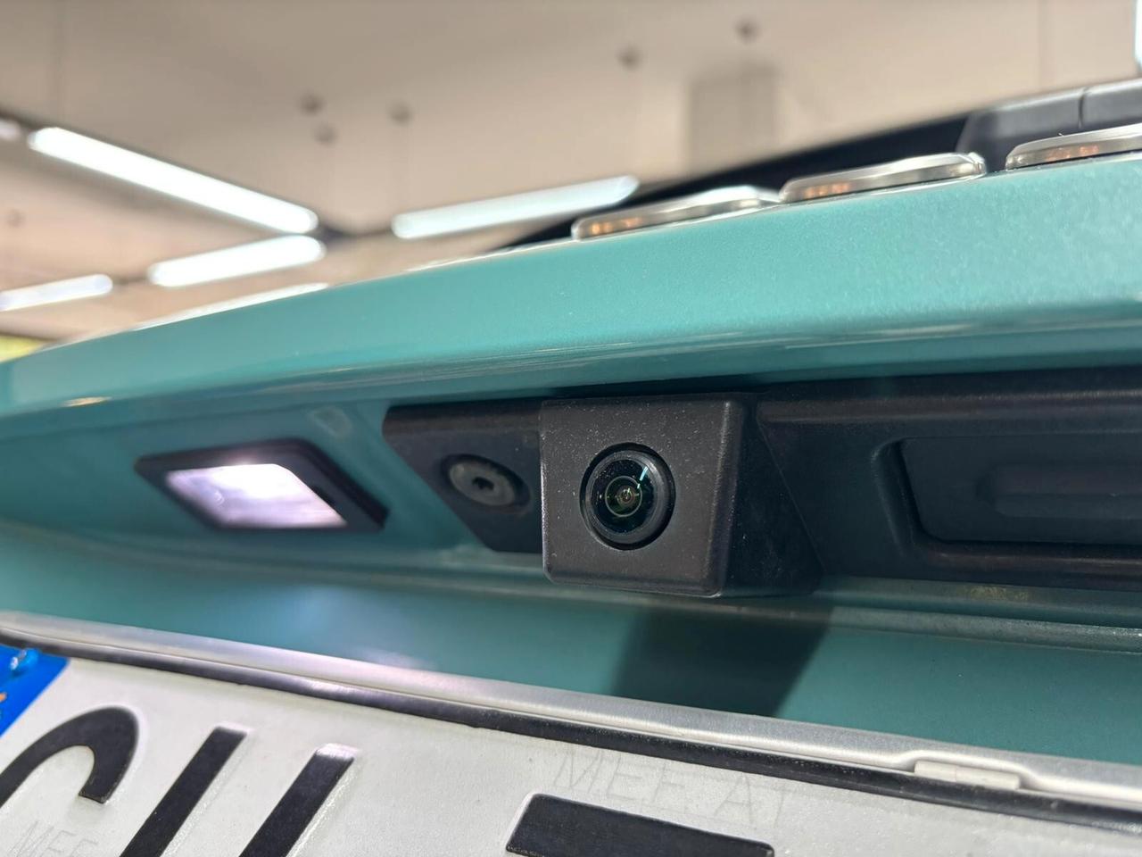 Jeep Avenger 1.2 Turbo 110 CV MHEV Summit