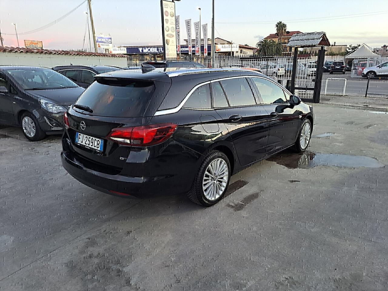 Opel Astra 1.6 CDTi 110CV Sports Tourer Innovation