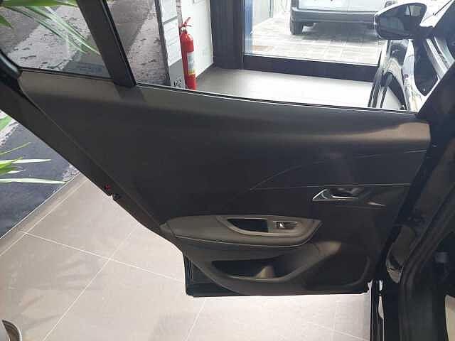 Peugeot 2008 PureTech 100 S&S Allure KM0