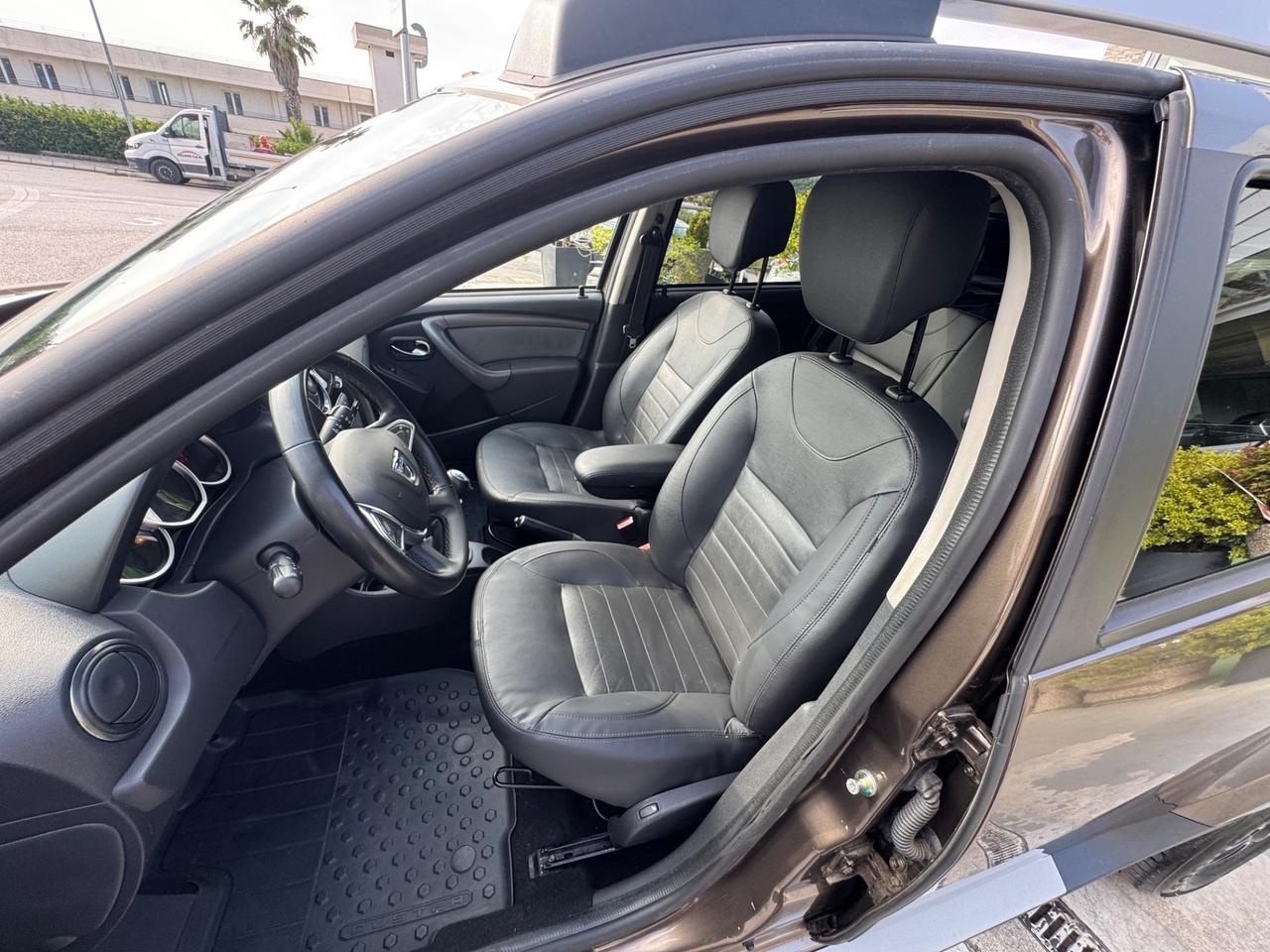 Dacia Duster 1.5 dCi 110CV Start&Stop 4x4 Lauréate