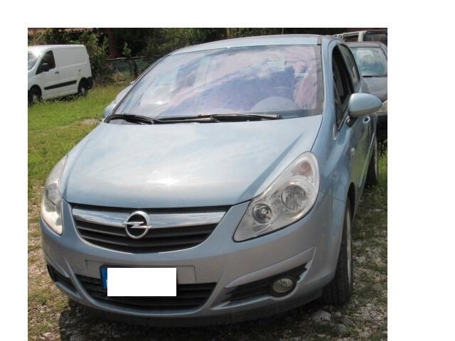 Opel Corsa 1.4 16V 5 porte Enjoy POCA STRADA NEOPATENTATI