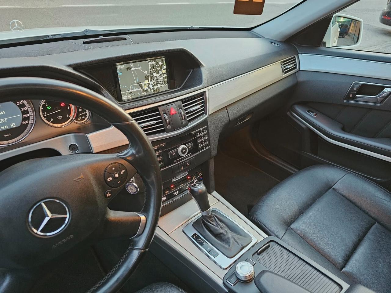 Mercedes-benz E 250 CDI 204cv Avantgarde*Pelle*Navi*Tetto*18*Bi-Xeno*