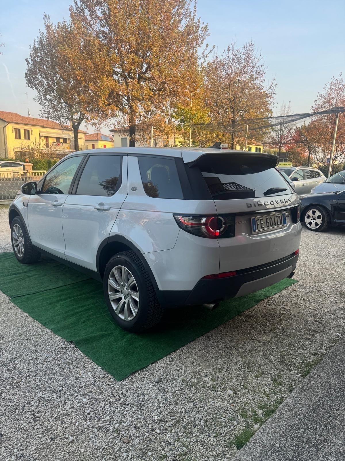 Land Rover Discovery Sport 2.0 TD4 180 CV HSE Luxury