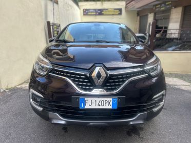 Renault Captur TCe 120 CV Start&Stop Energy Initiale Paris
