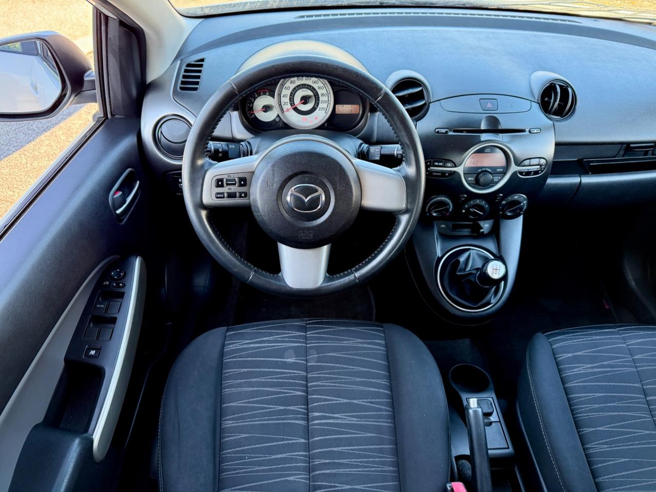 Mazda 2 1.4 TD 68CV 5p. Fun Generation'09 OK NEOPATENTATI