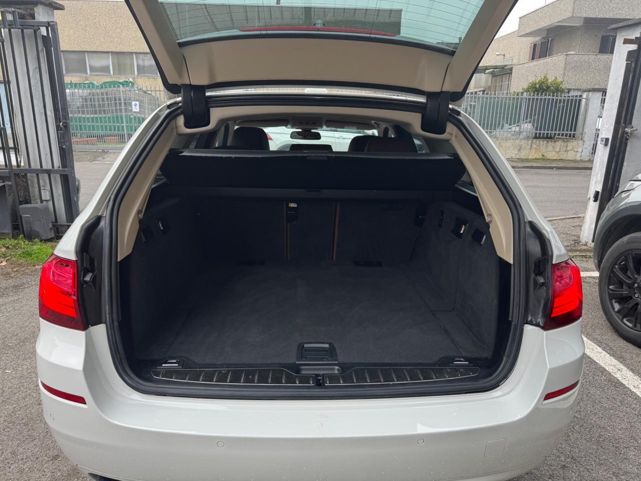 Bmw 520 520d xDrive Touring Msport