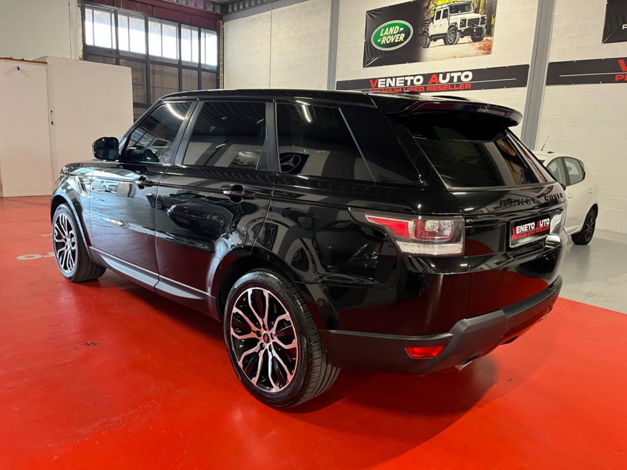 Land Rover Range Rover Sport Range Rover Sport 3.0 TDV6 HSE