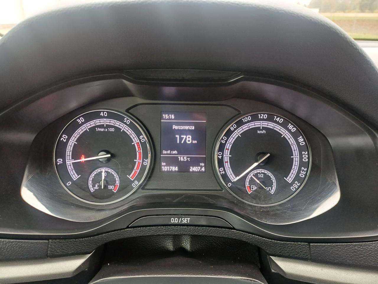 Skoda Karoq 1.0 TSI Style