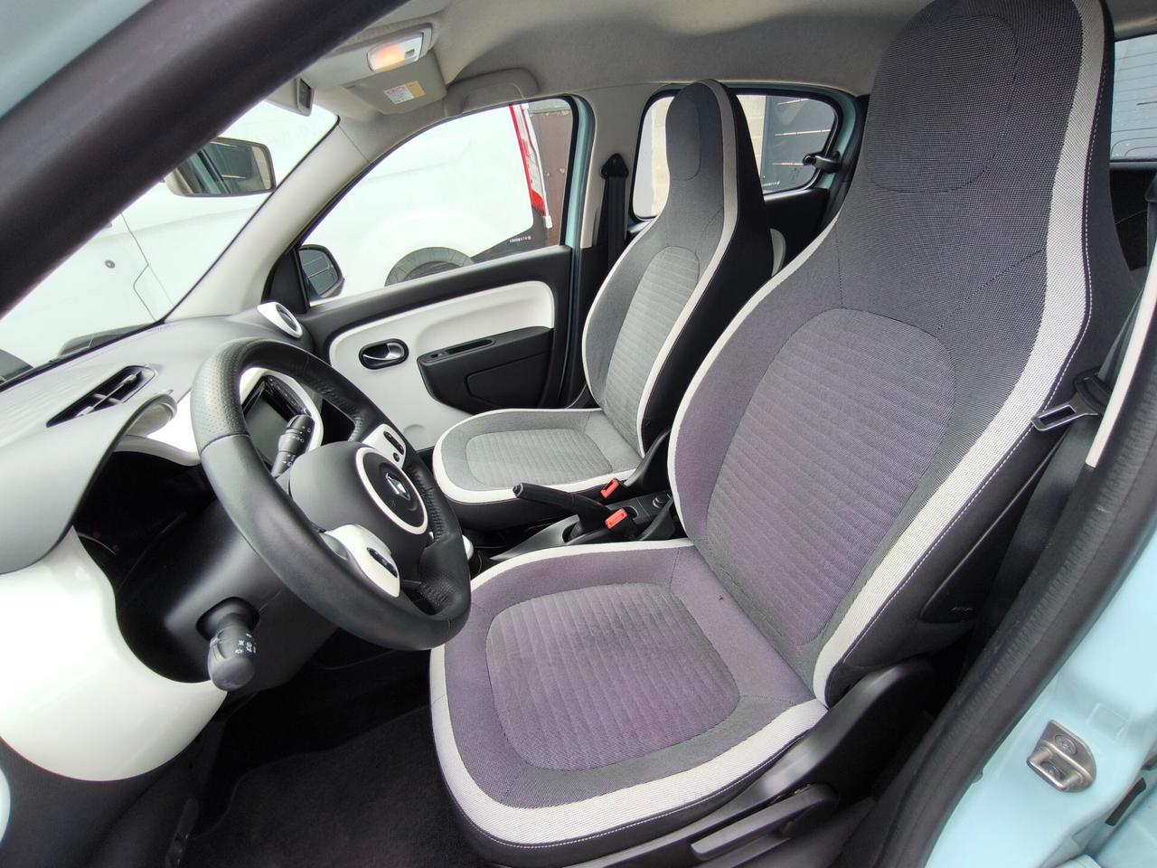 TWINGO ZEN ELETRIC-KM 48000-UNIPROPRIETARIO