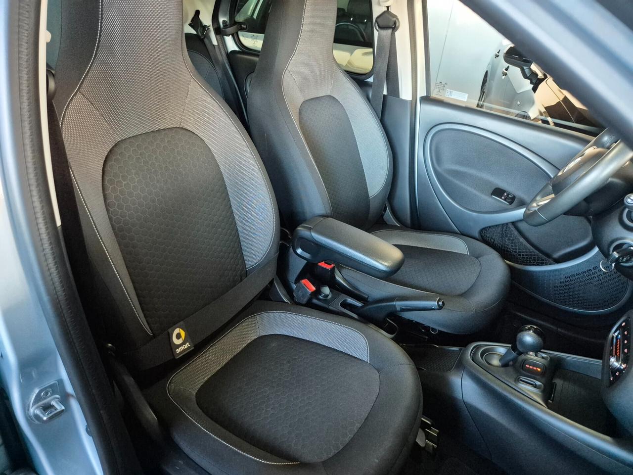 Smart ForFour EQ Prime FULL LED