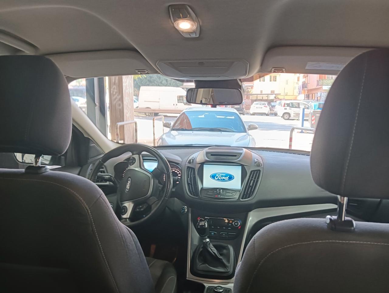 Ford Kuga 1.5 TDCI 120 CV S&S 2WD Titanium