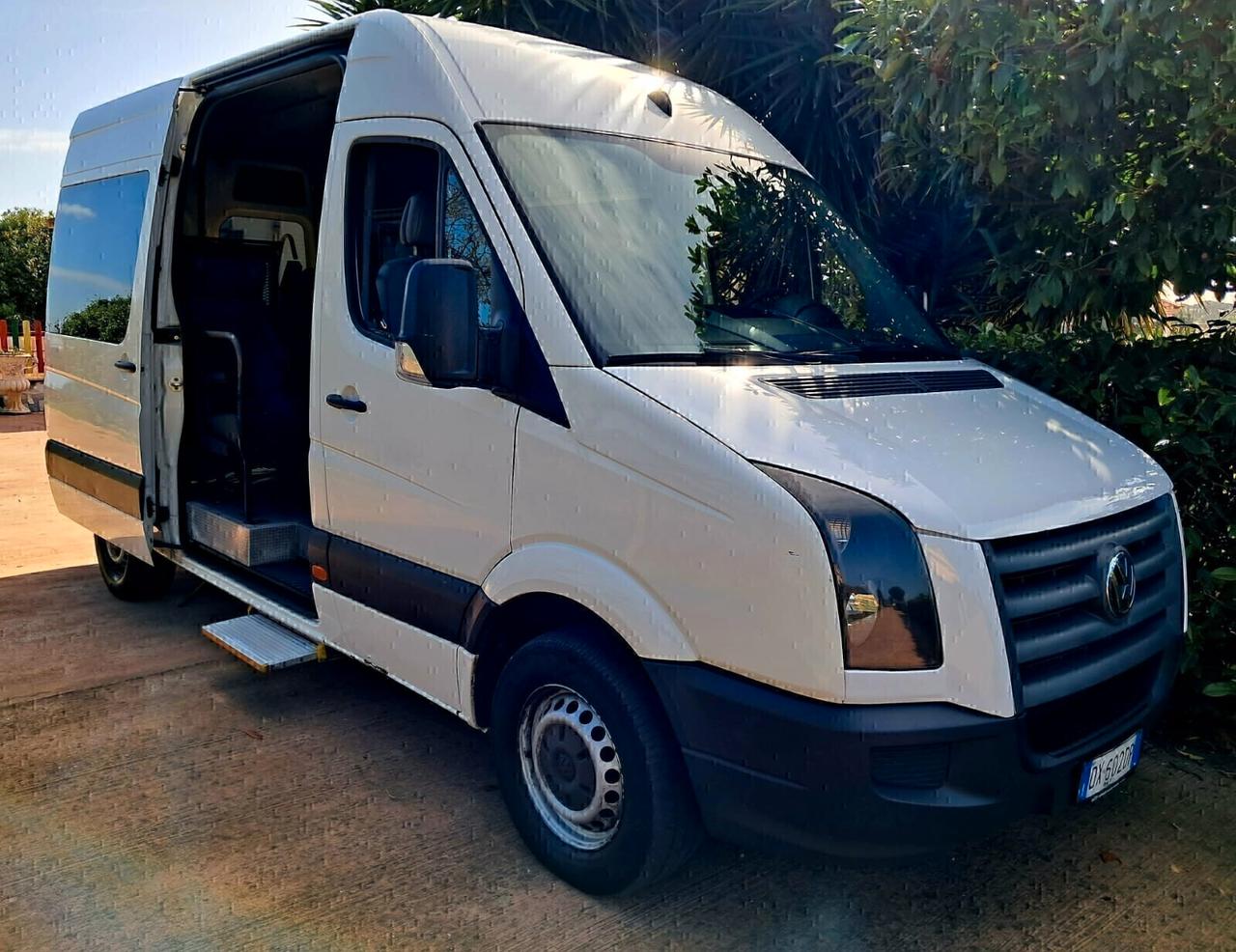 PULMINO VW 9 POSTI 2 CARROZZINE DISABILI PEDANA ELETTROIDRAULICA