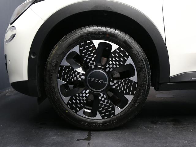 FIAT 600 Hybrid 100 CV DCT MHEV La Prima