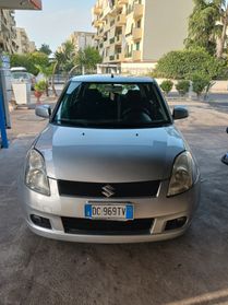 Suzuki Swift benzina-gpl
