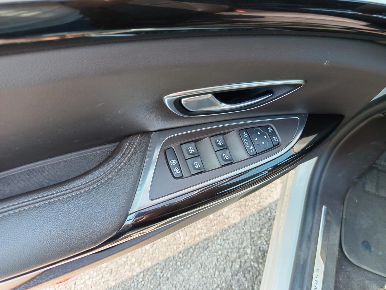 Renault Espace dCi 160CV EDC Energy Initiale Paris