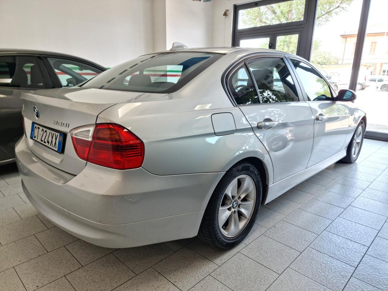Bmw 320i UNICO PROP *79000KM* ASI