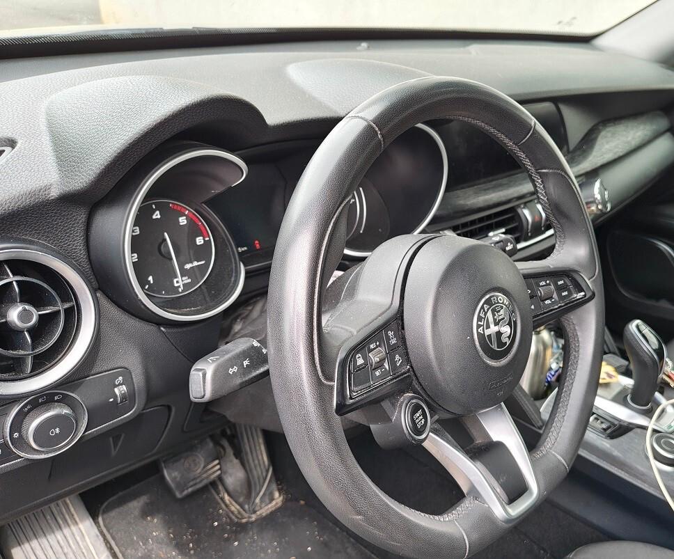 Alfa Romeo Stelvio 2.2 Turbodiesel 190 CV AT8 RWD Business