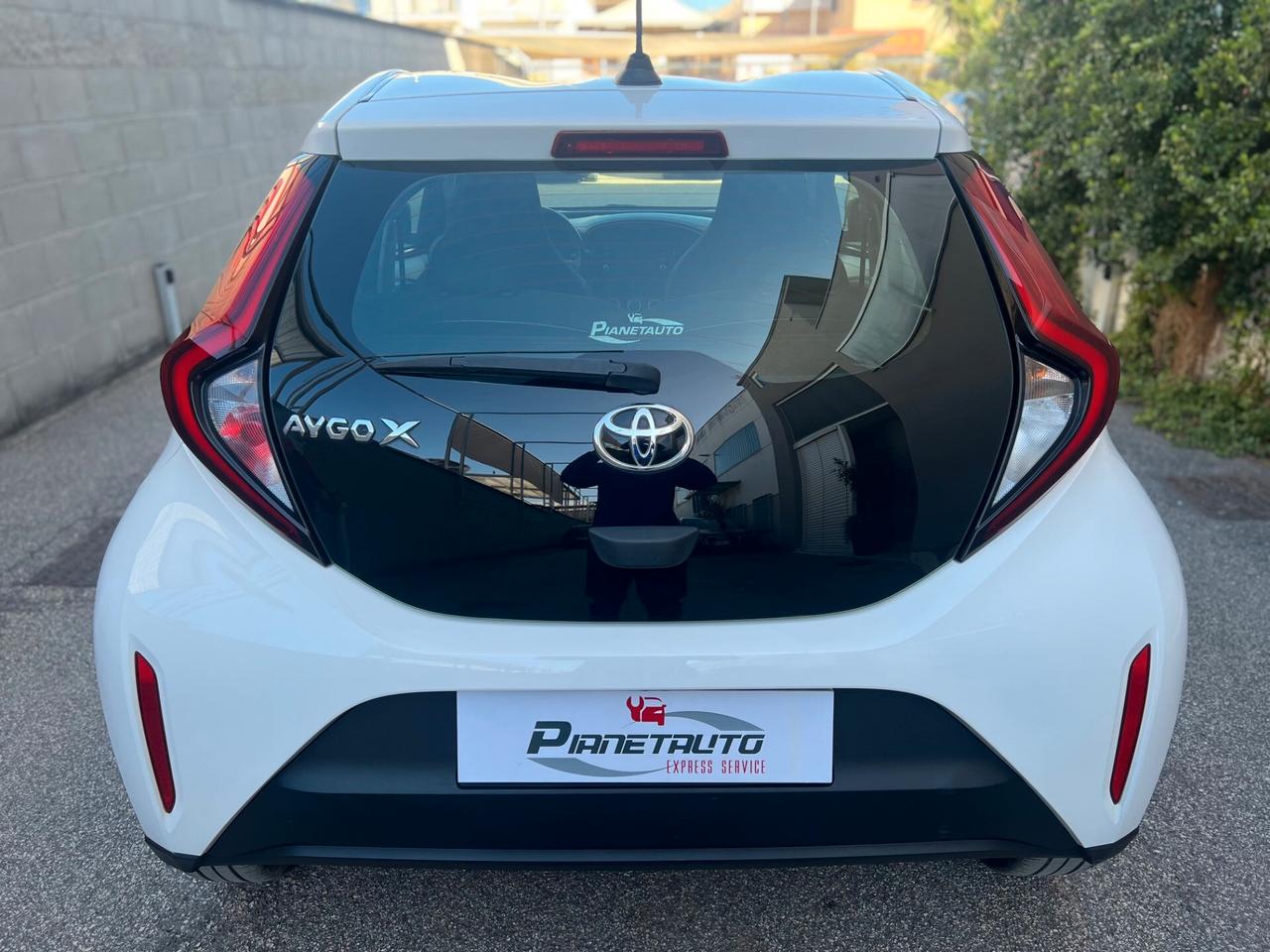 Toyota Aygo X 1.0 benz. 72cv Active CARPLAY/CAMERA/ACC