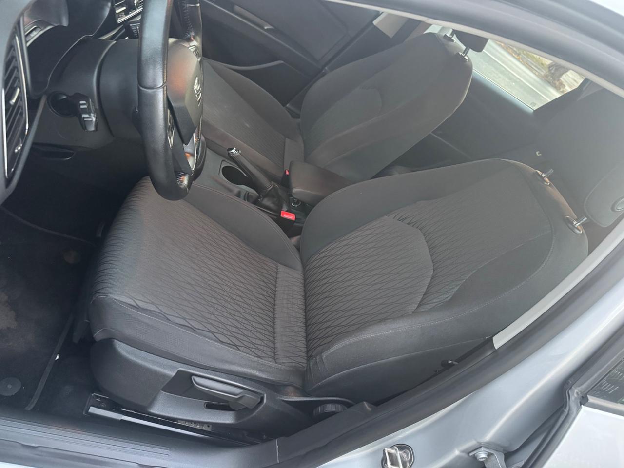 Seat Leon 1.4 TGI ST neopaten garanzia 12 mesi