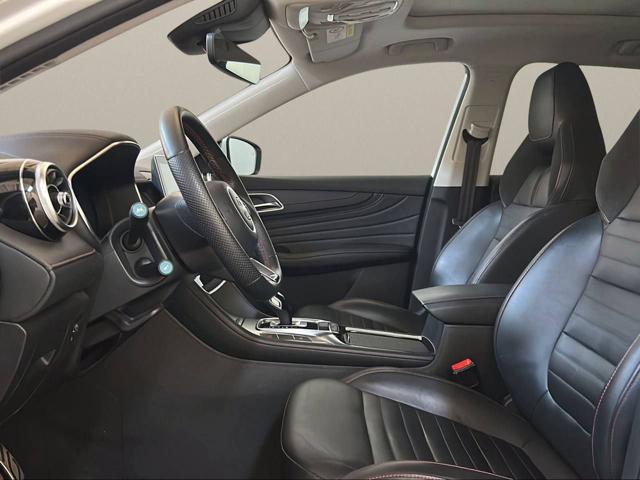 MG HS 1.5T-GDI AT Luxury