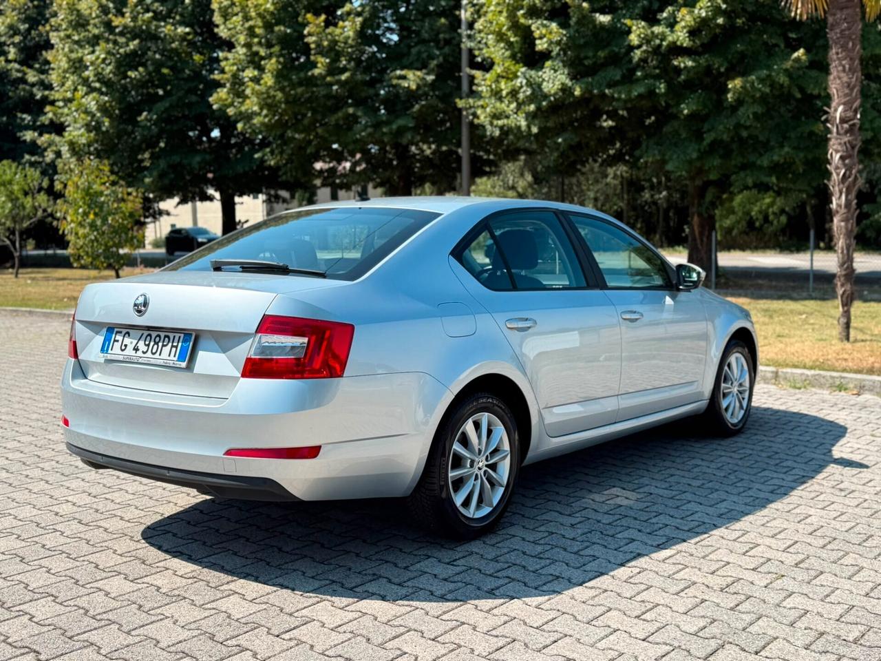 Skoda Octavia 1.6 TDI CR 110 CV Executive