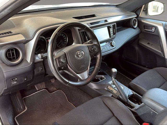 TOYOTA RAV 4 2,5 Hybrid 2WD Dynamic