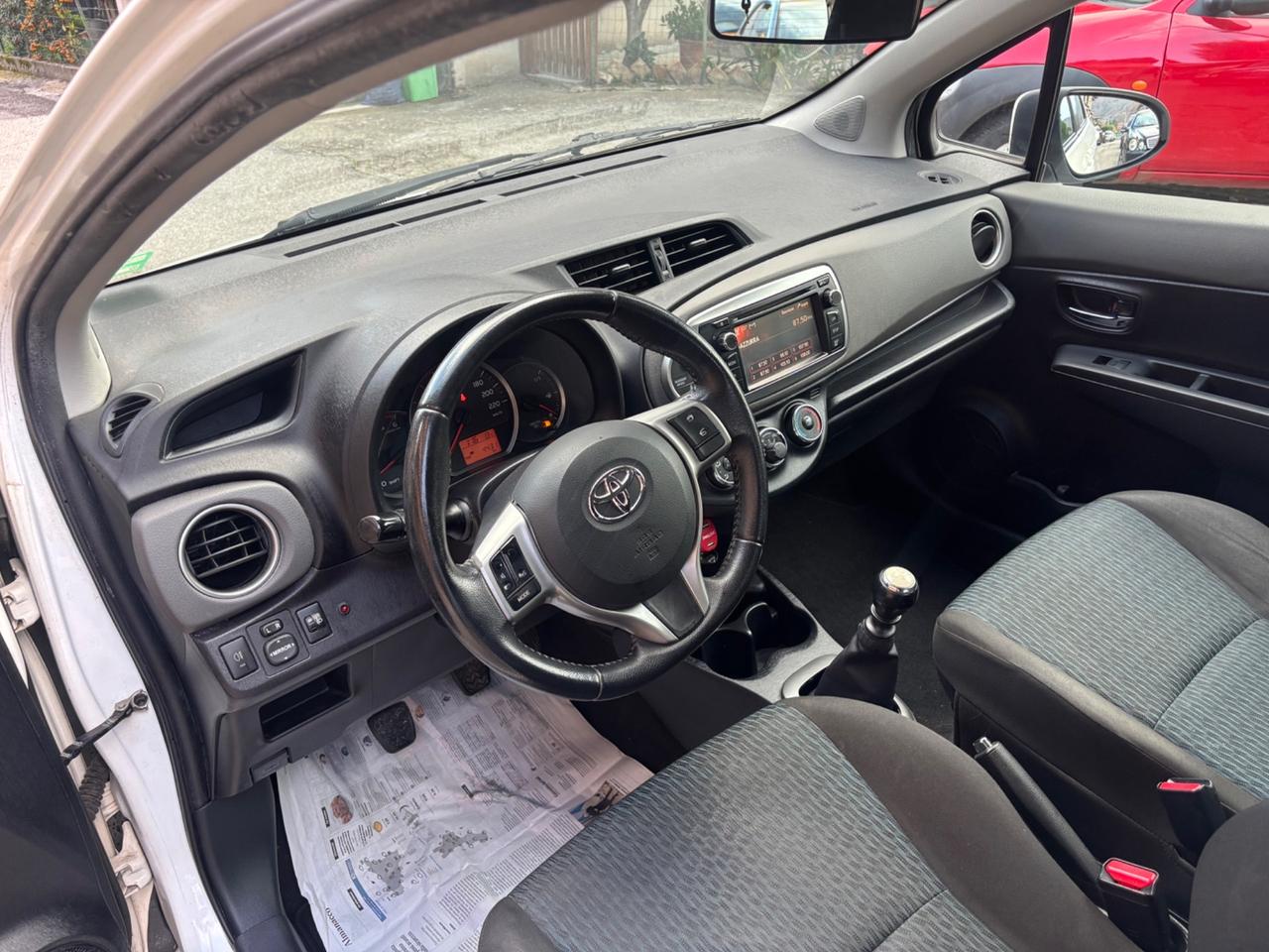 Toyota Yaris 1.4 D-4D 5 porte Lounge