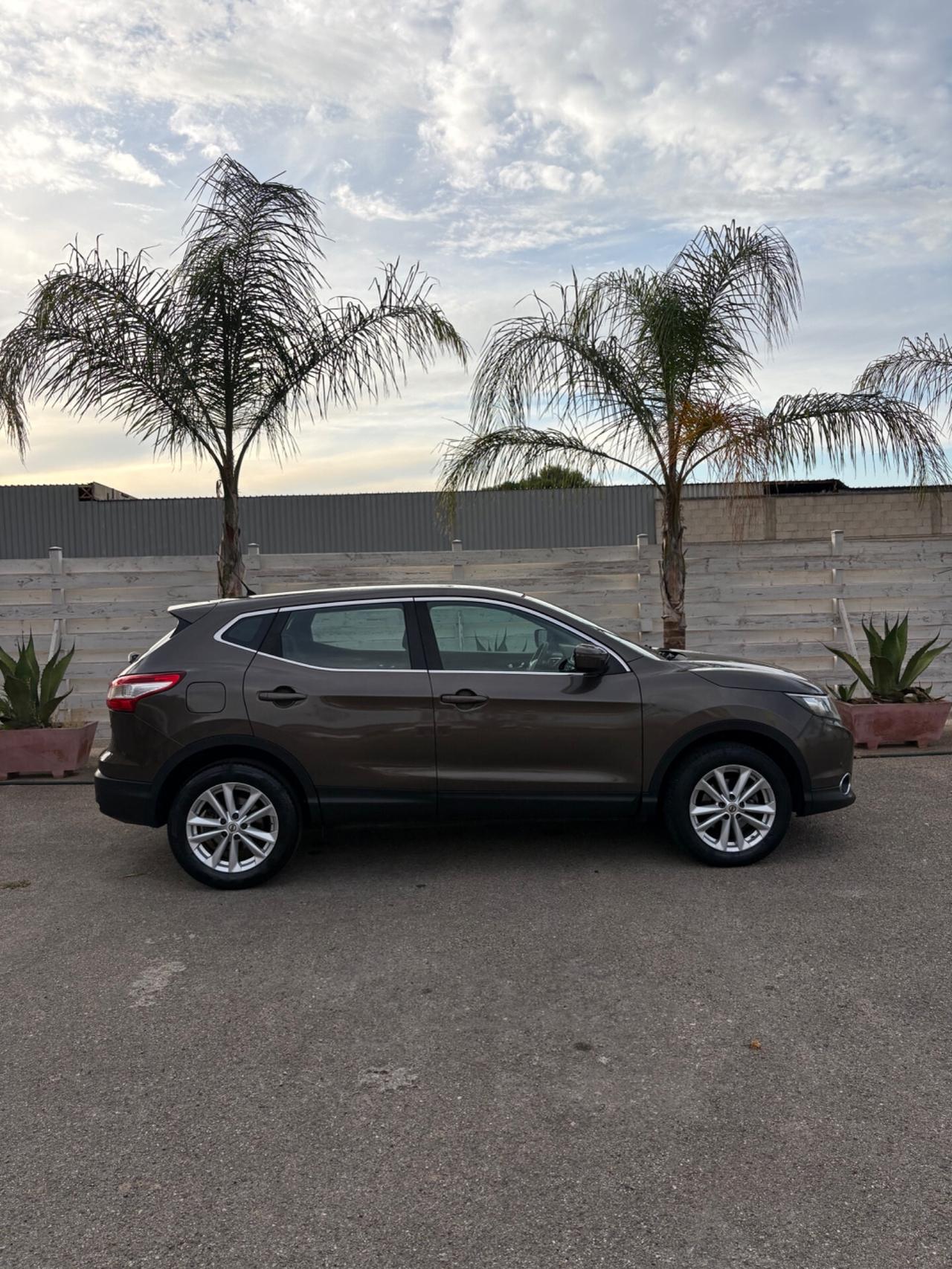 Nissan Qashqai 1.5 dCi zero lavori da eseguire in pronta consegna