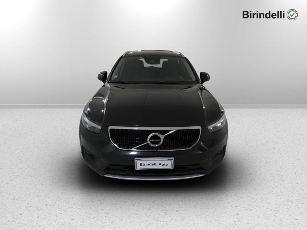 VOLVO XC40 (2017-->) - XC40 T3 Geartronic Momentum