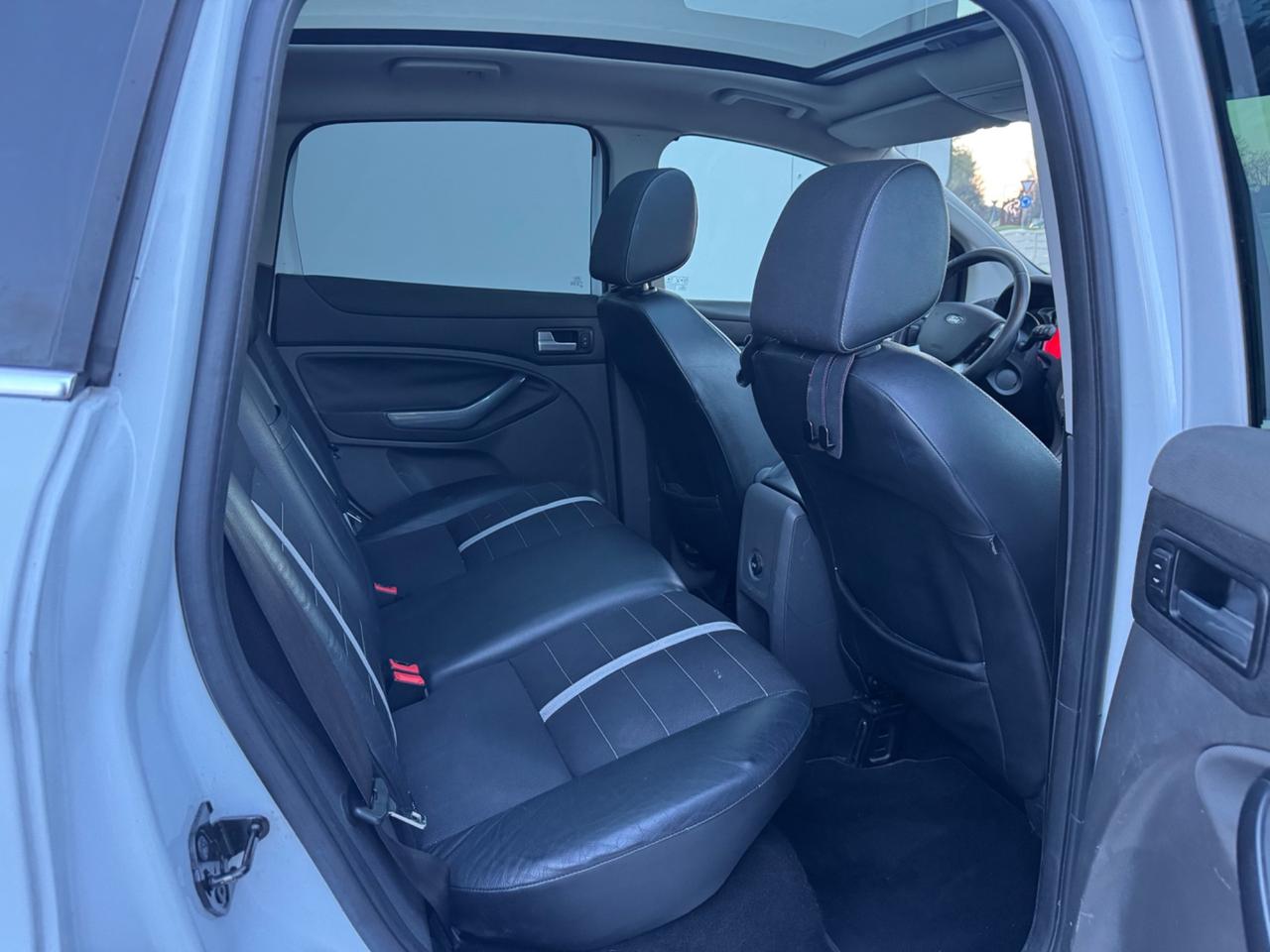 Ford Kuga 2.0 TDCi 163 CV 4WD Titanium DPF