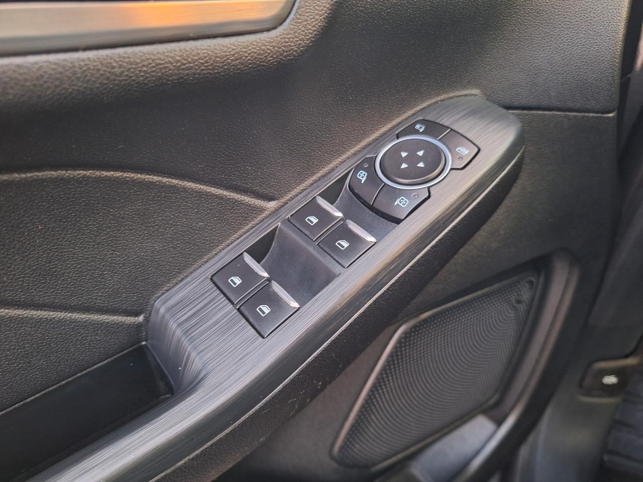 Ford Kuga TITANIUM 1.5 DIESEL 120cv AUTOMAT. NAV+RETROCAM. 2022