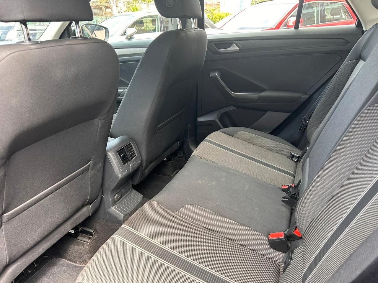 Volkswagen T-Roc 1.6 TDI SCR Advanced BlueMotion Technology