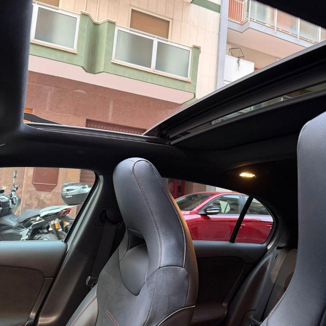 Mercedes Classe A 35 AMG - 306CV