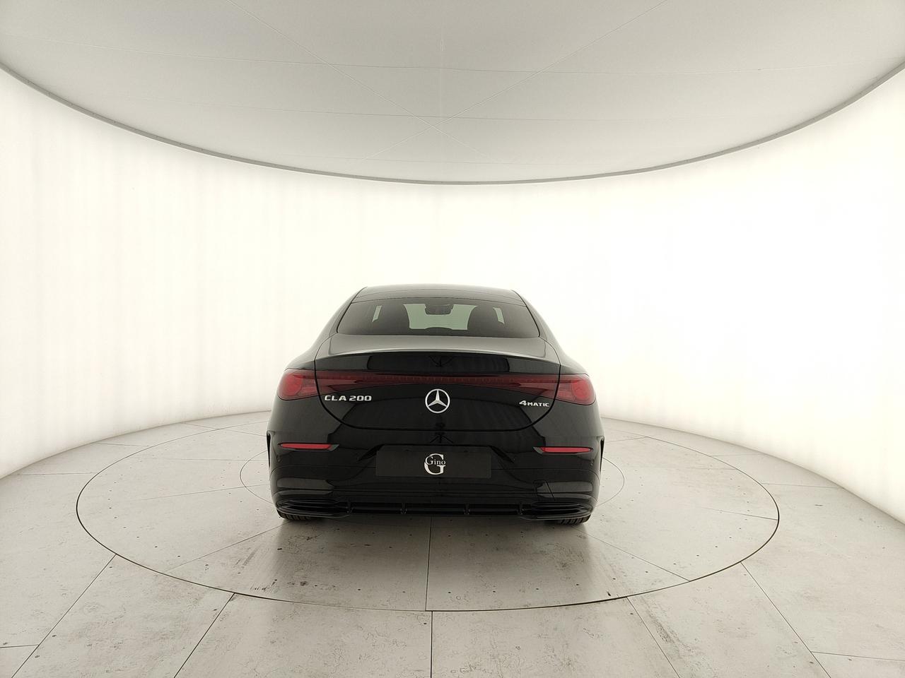 Mercedes-Benz CLA 200 4MATIC