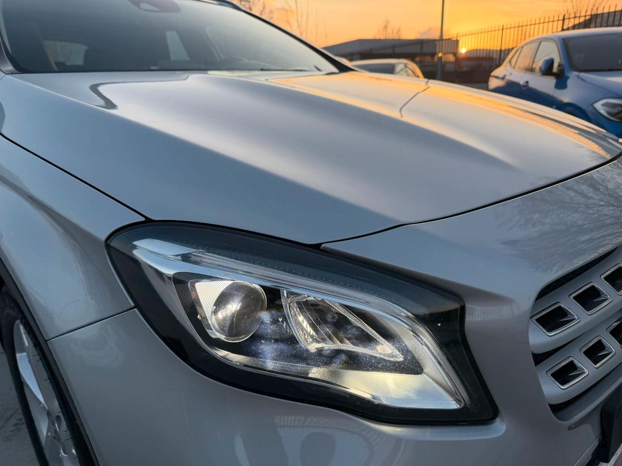 Mercedes-benz GLA 200 d 136cv -SPORT- TETTO A