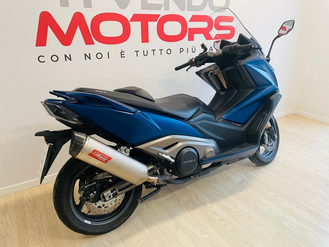 Kymco AK 550 Super Touring