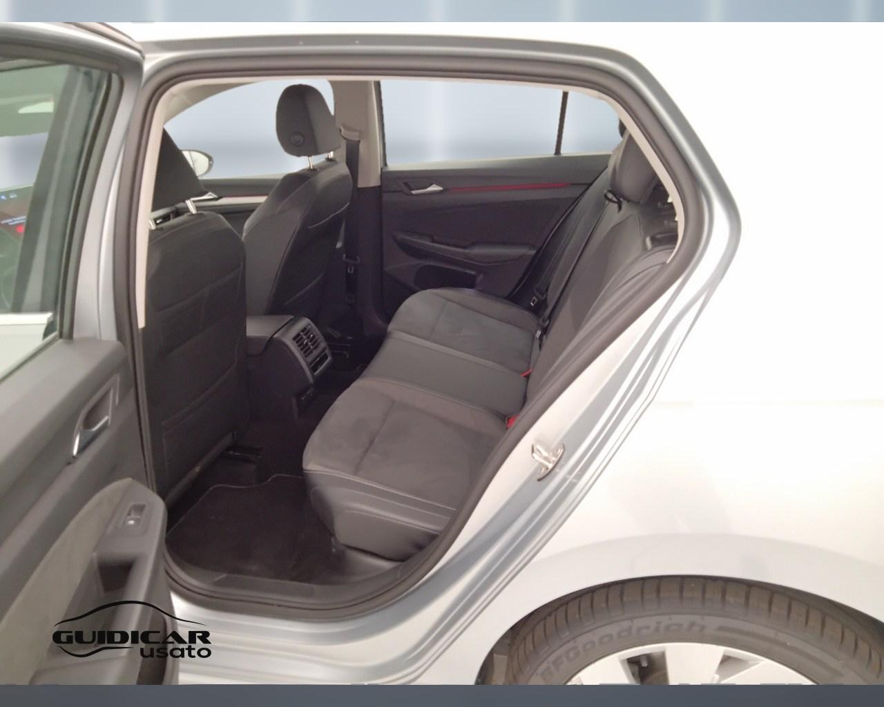 VOLKSWAGEN Golf VIII 2024 - Golf 2.0 tdi Style 150cv dsg