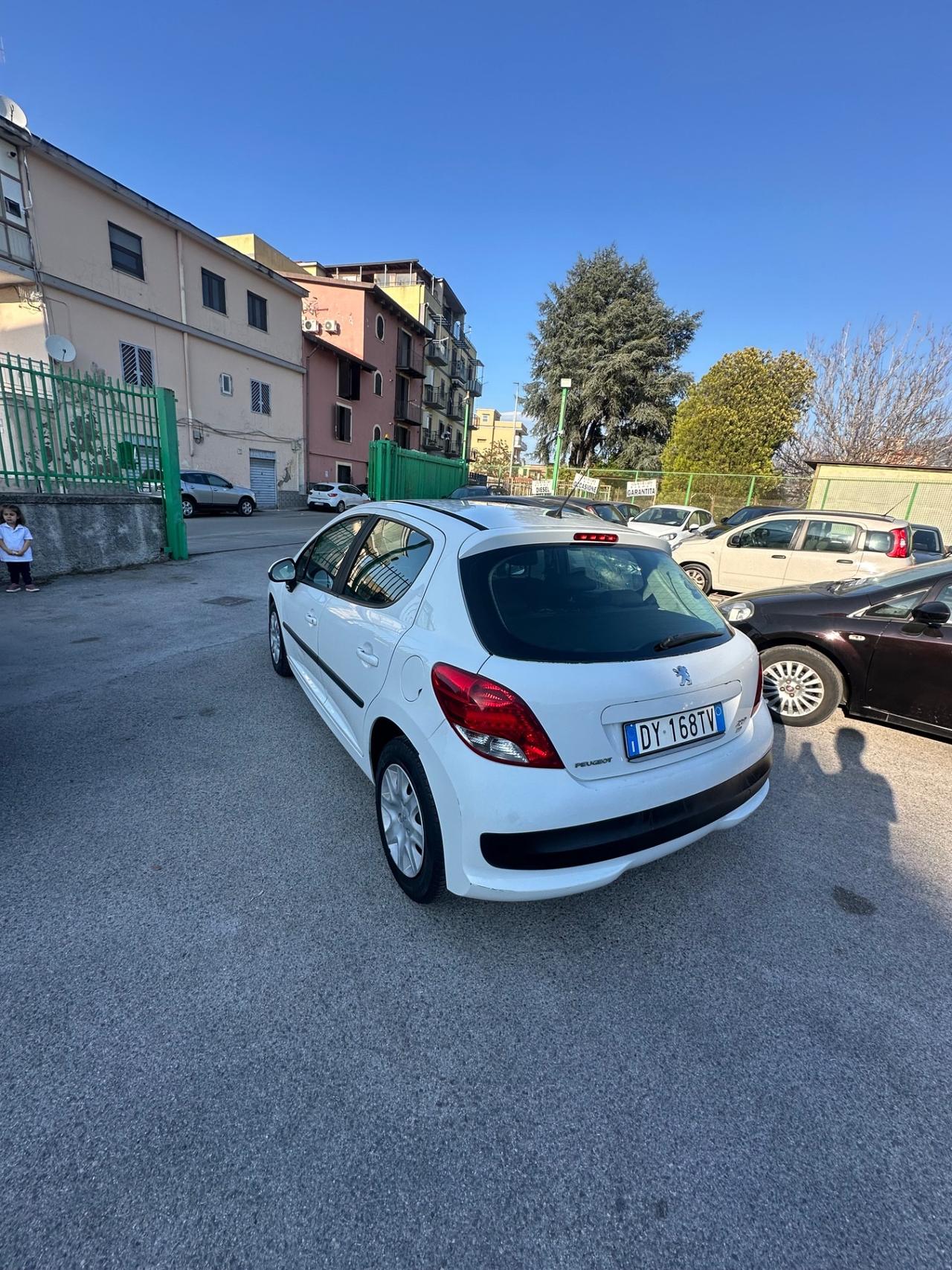 Peugeot 207 1.4 8V 75CV 5p. Energie Sport ECO GPL