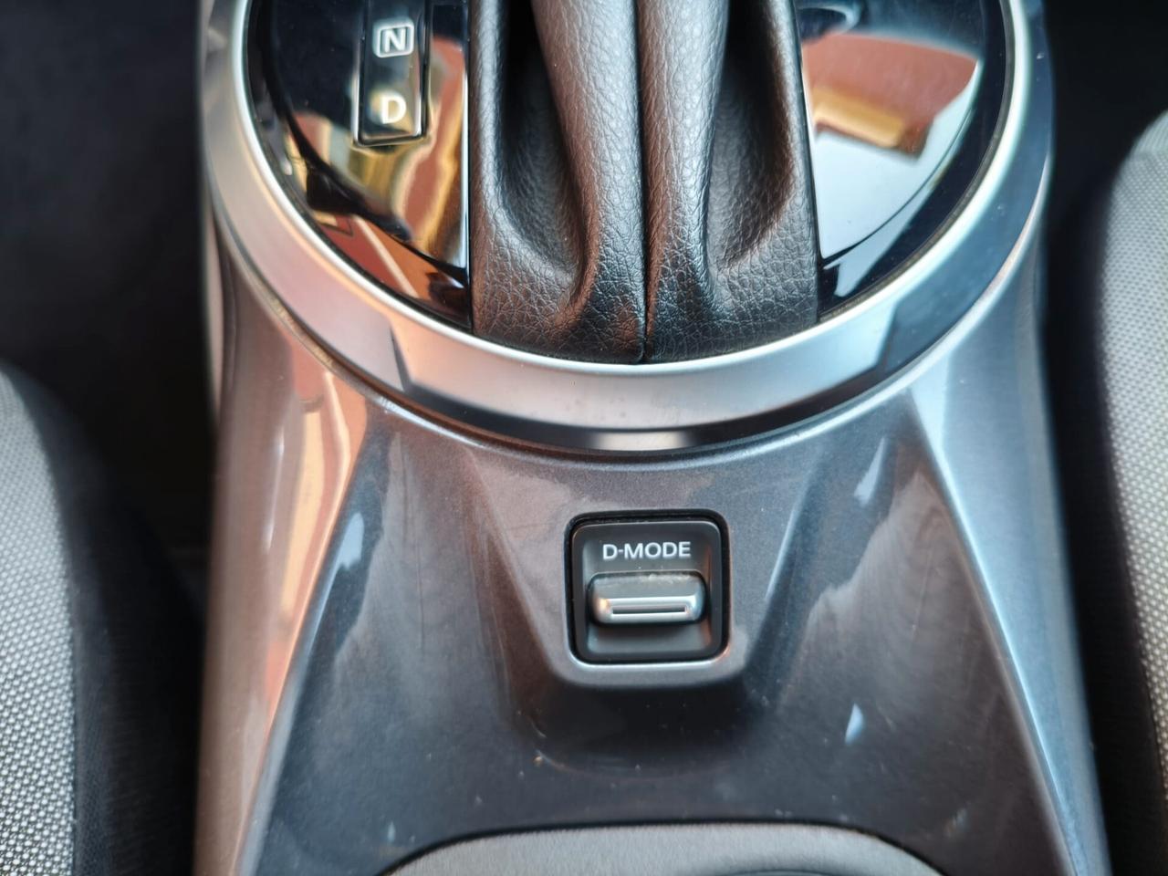 Nissan Juke 1.0 DIG-T 114 CV DCT N-Connecta