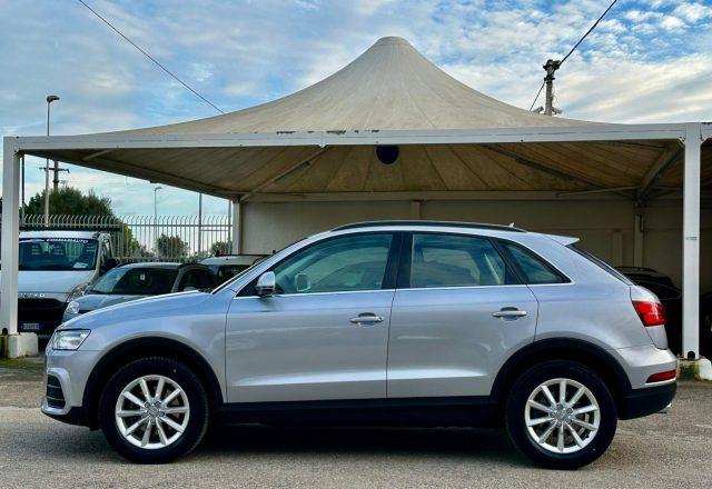 AUDI Q3 2.0 TDI 150 CV Business