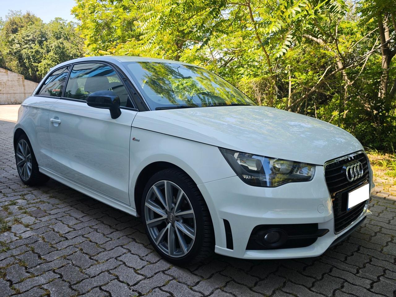 Audi A1 1.6 TDI S Line